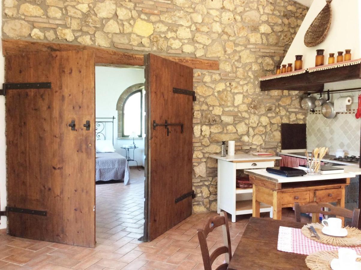 דירות צ'צ'ינה Relais Casale Il Poggetto - Olivo 2 By Zoom In Earth מראה חיצוני תמונה