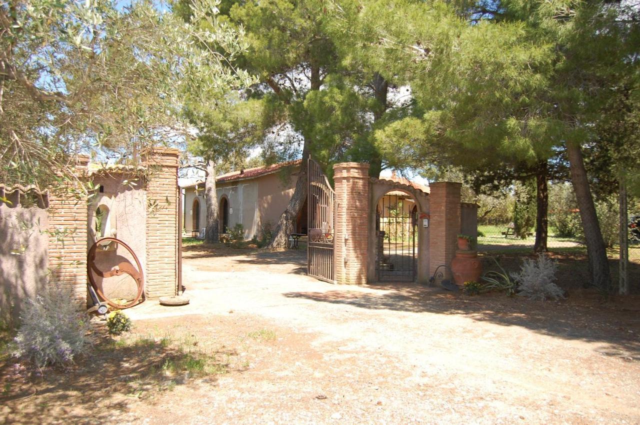 דירות צ'צ'ינה Relais Casale Il Poggetto - Olivo 2 By Zoom In Earth מראה חיצוני תמונה